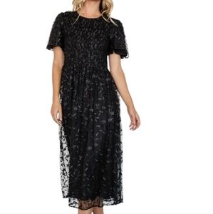 Baltic Born Cara Embroidered Midi Dress Size 2X Tulle Overlay Stretch Lining NEW